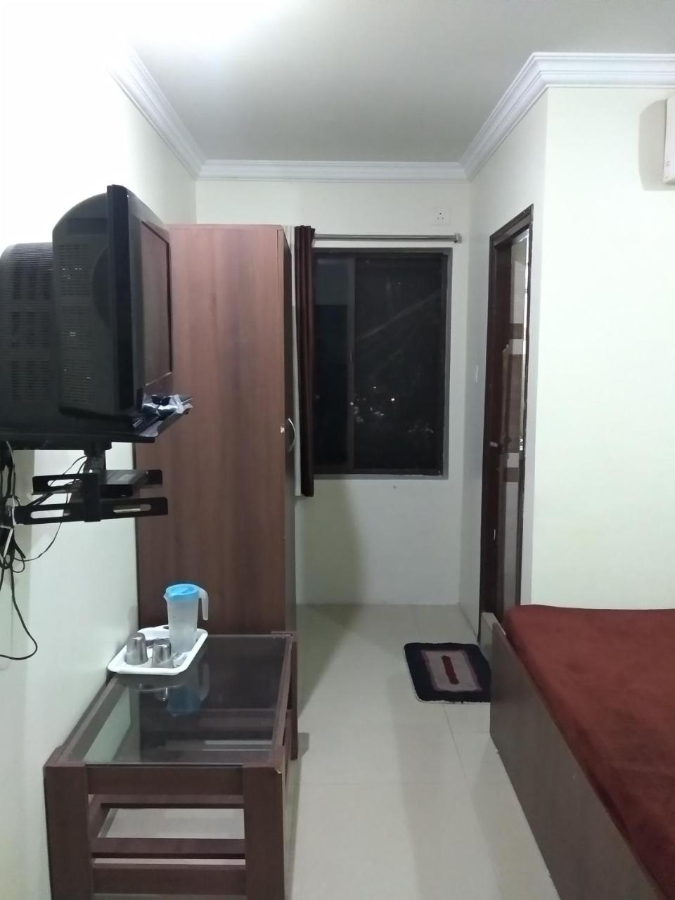 Sai Tirumala Residency Тирупати Экстерьер фото