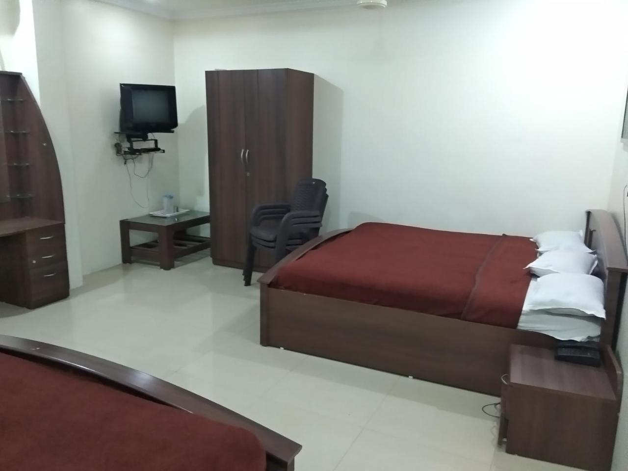 Sai Tirumala Residency Тирупати Экстерьер фото
