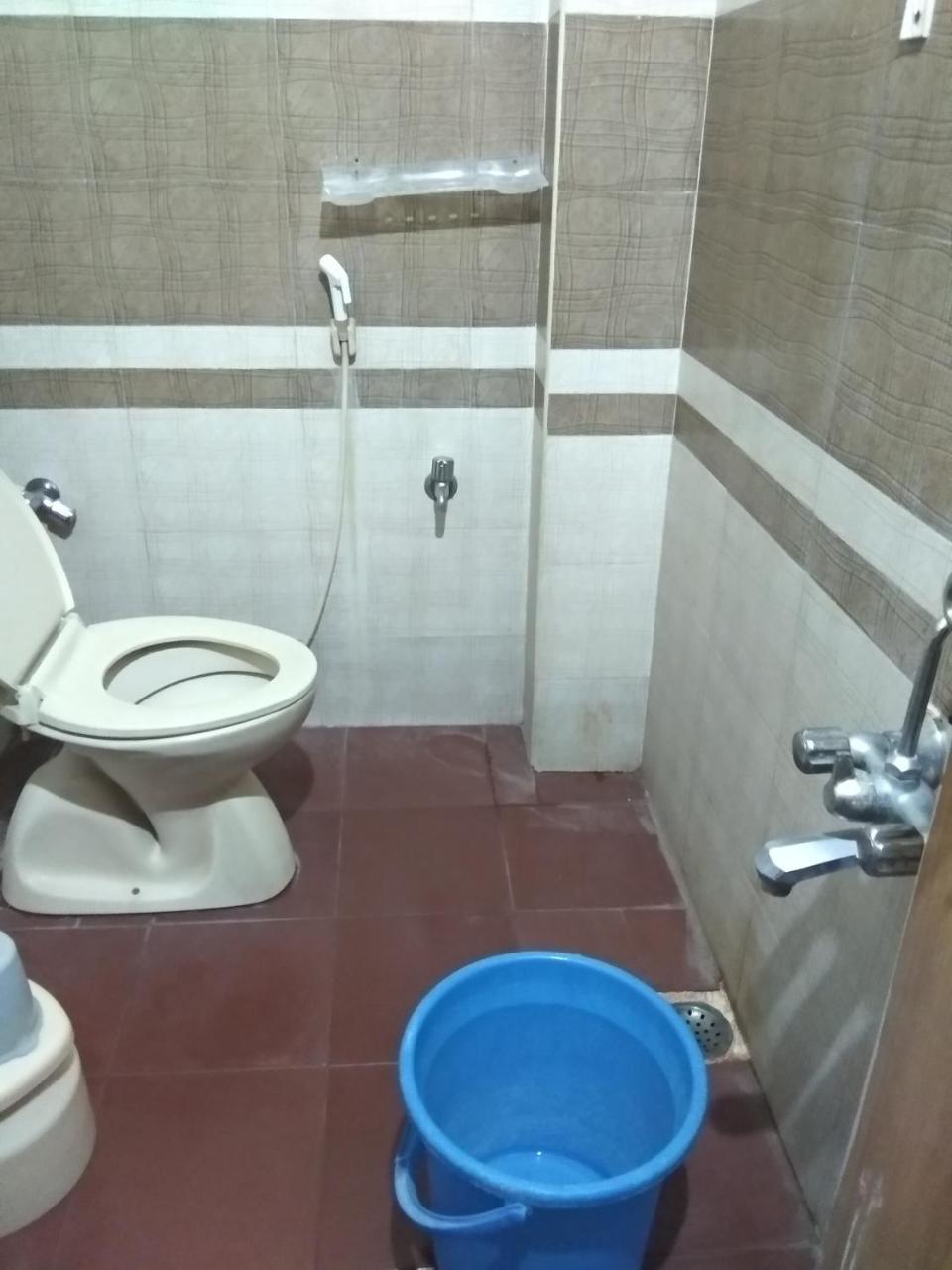 Sai Tirumala Residency Тирупати Экстерьер фото